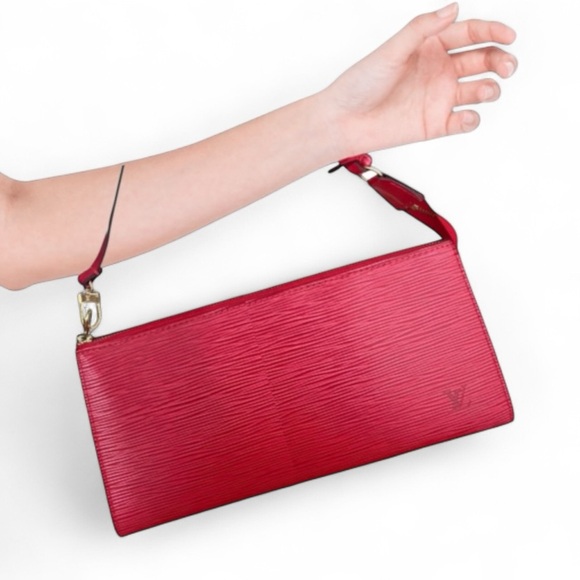 Louis Vuitton Red Epi Pochette Accessories 24 Shoulder Bag - Picture 6 of 15